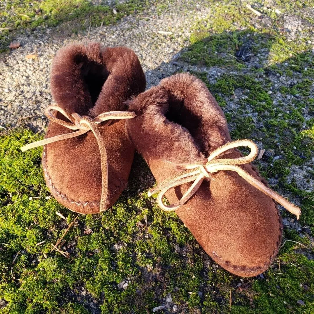 Digital Pattern DIY Moccasins and Boots Video Tutorial - Earthing Moccasins