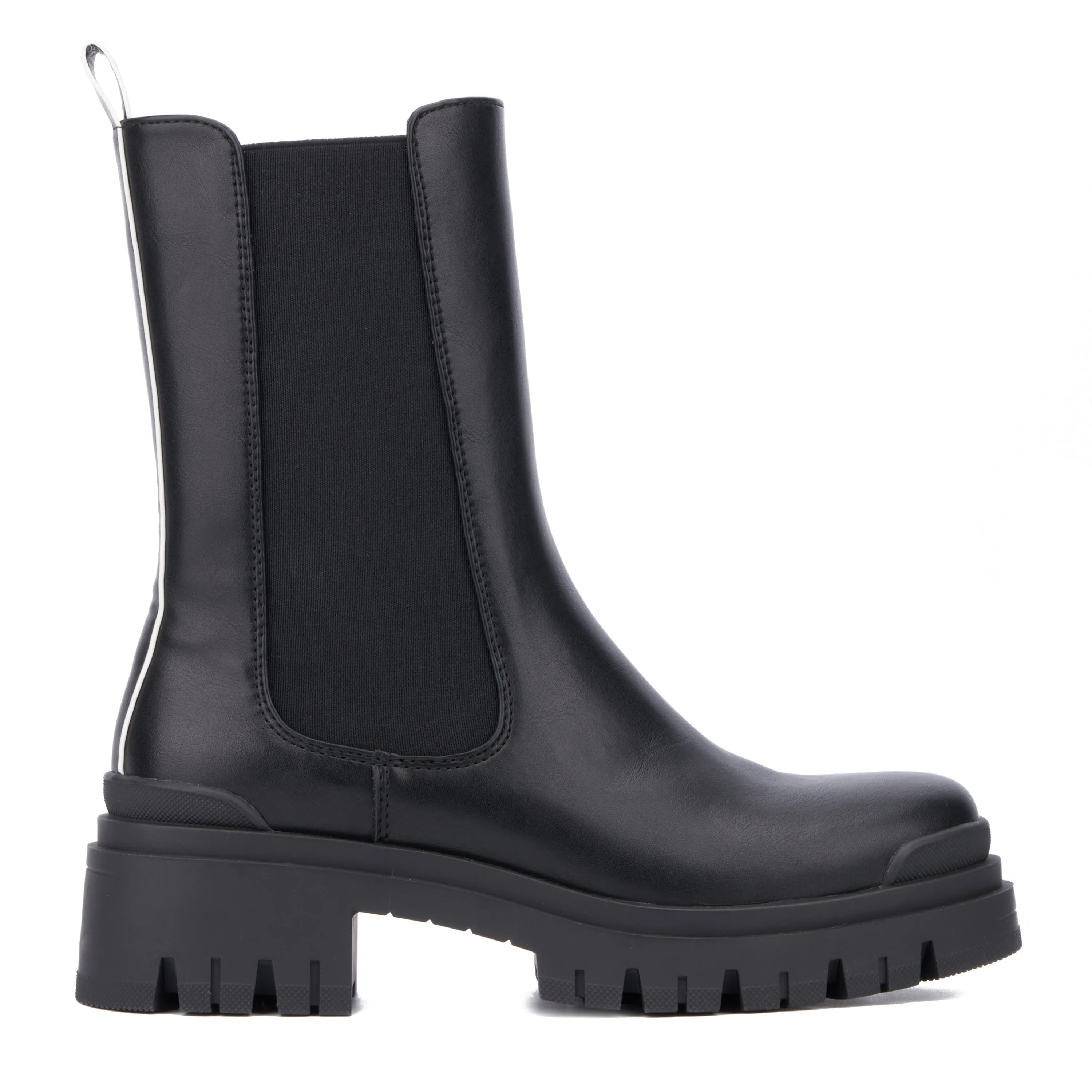 Lola Lug Sole Chelsea Boots