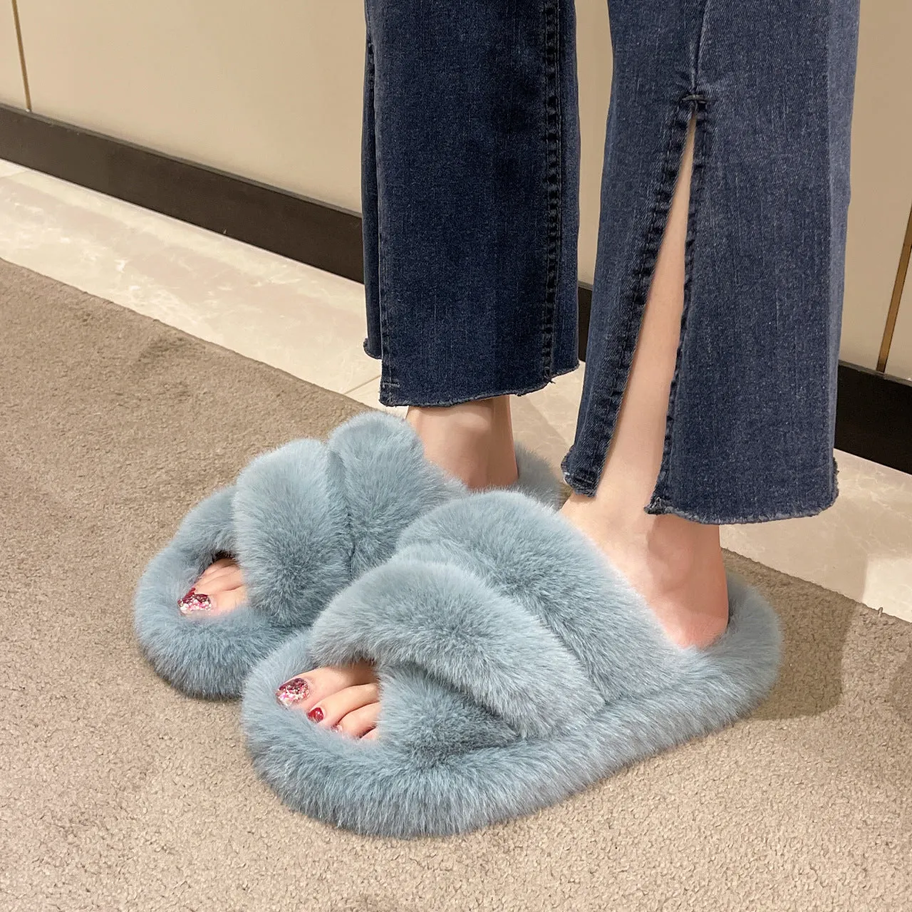 Winter Fuzzy Slippers Women Warm Soft Plush Shoes