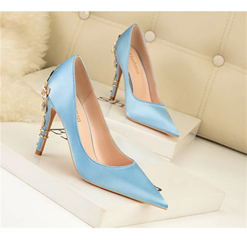 Women silk pointed toe metal flower decor stiletto high heels